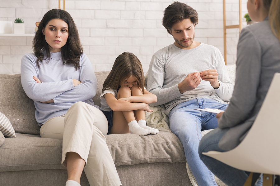 What are the Differences and Benefits of Both Family Therapy and Individual Therapy